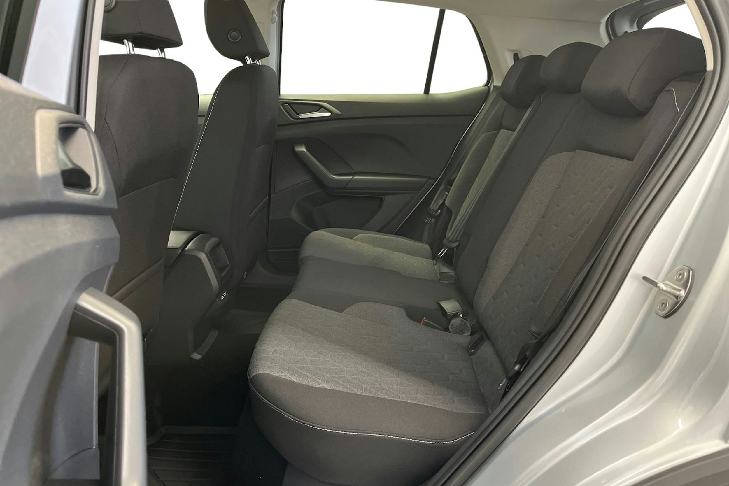 harmaa Volkswagen T-Cross 2025 kuva 8.