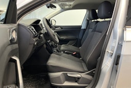 harmaa Volkswagen T-Cross 2025 kuva 12.