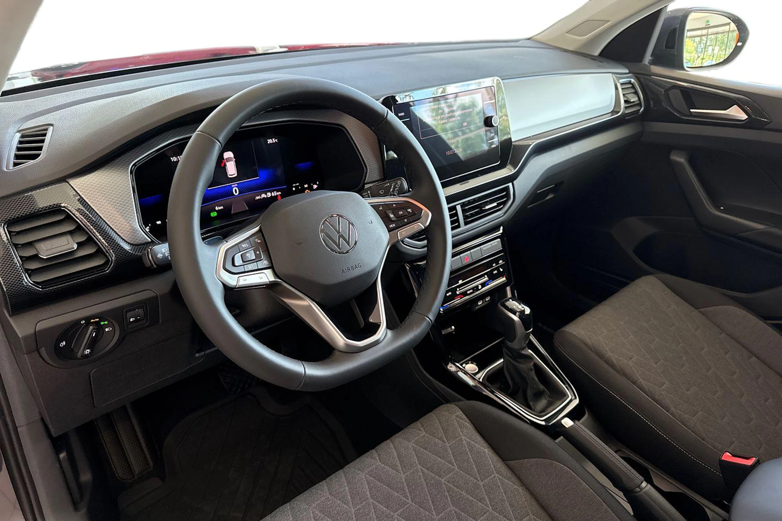 harmaa Volkswagen T-Cross 2026 kuva 6.
