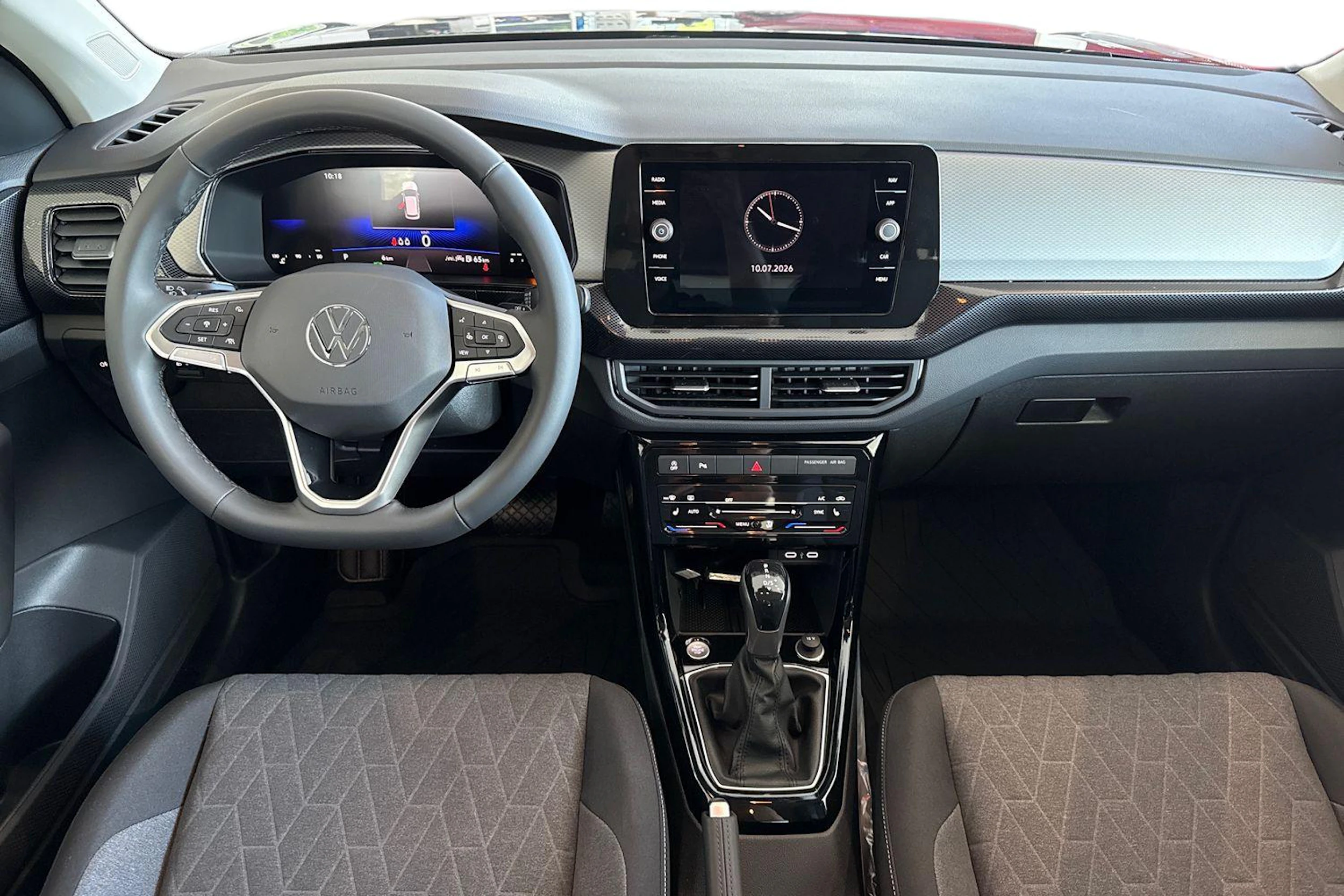 harmaa Volkswagen T-Cross 2026 kuva 7.