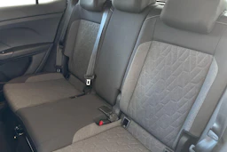 harmaa Volkswagen T-Cross 2026 kuva 8.