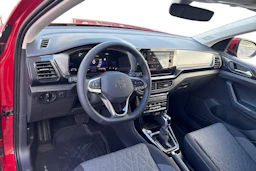 punainen Volkswagen T-Cross 2026 kuva 7.