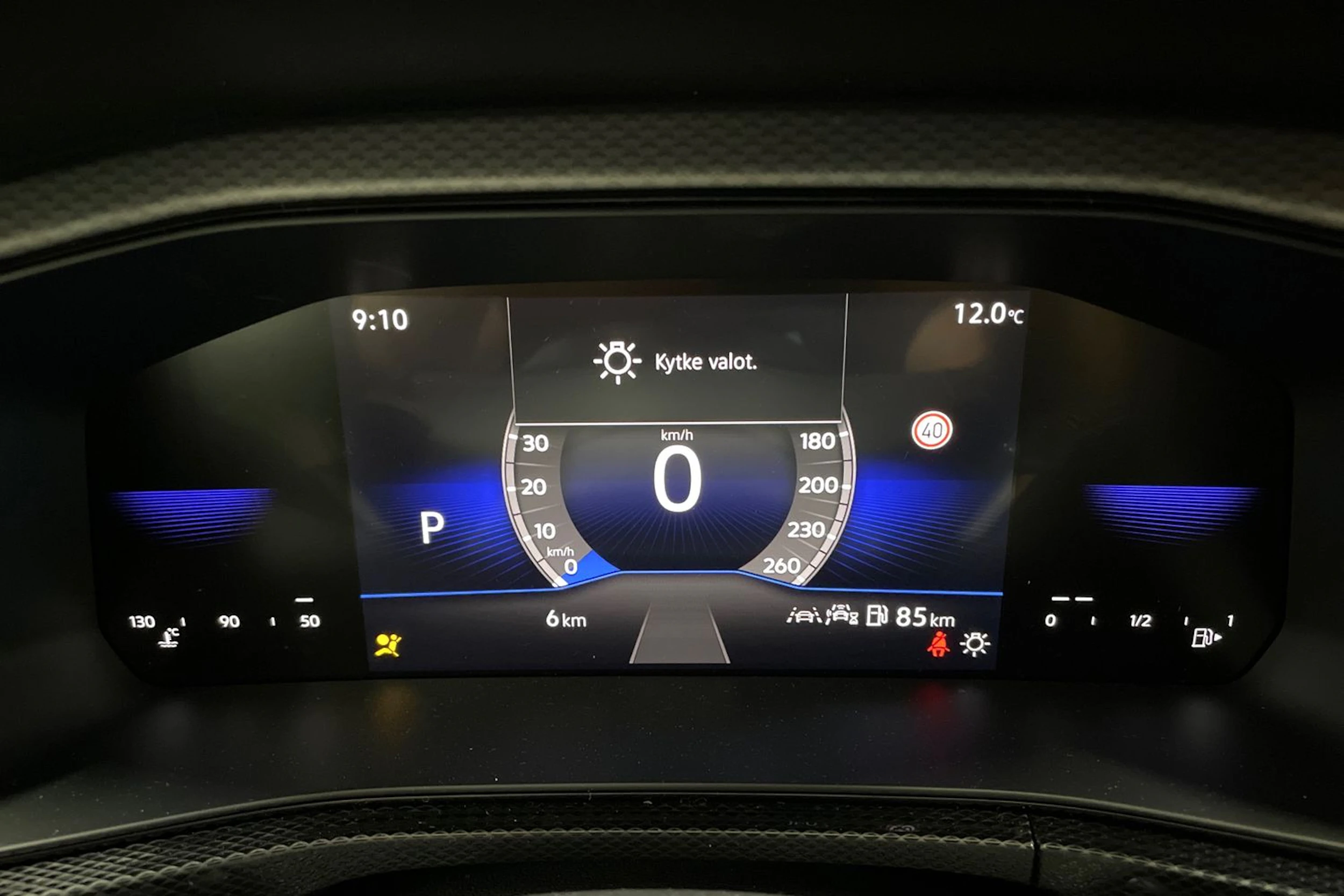 sininen Volkswagen T-Cross 2026 kuva 12.