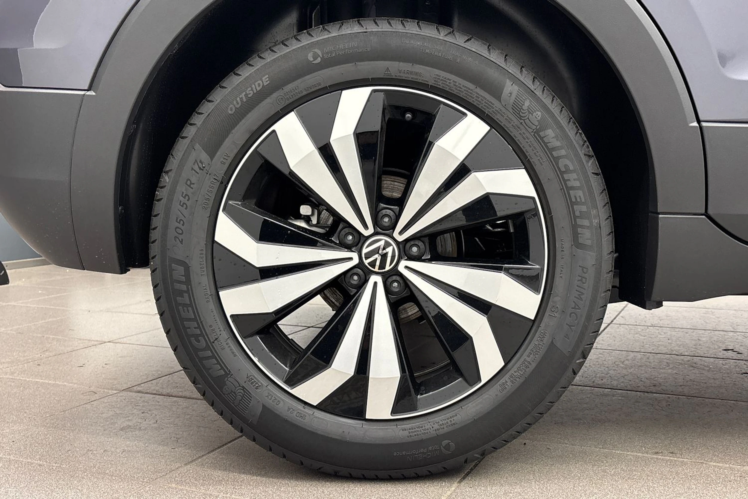 met. harmaa Volkswagen T-Cross 2026 kuva 10.