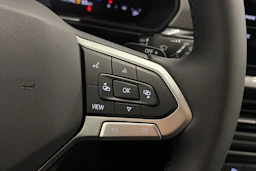 met. harmaa Volkswagen T-Cross 2026 kuva 14.