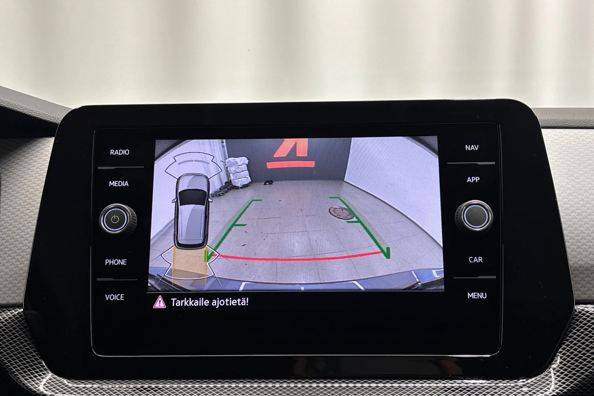 met. harmaa Volkswagen T-Cross 2026 kuva 16.