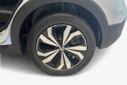 harmaa Volkswagen T-Cross 2026 kuva 9.
