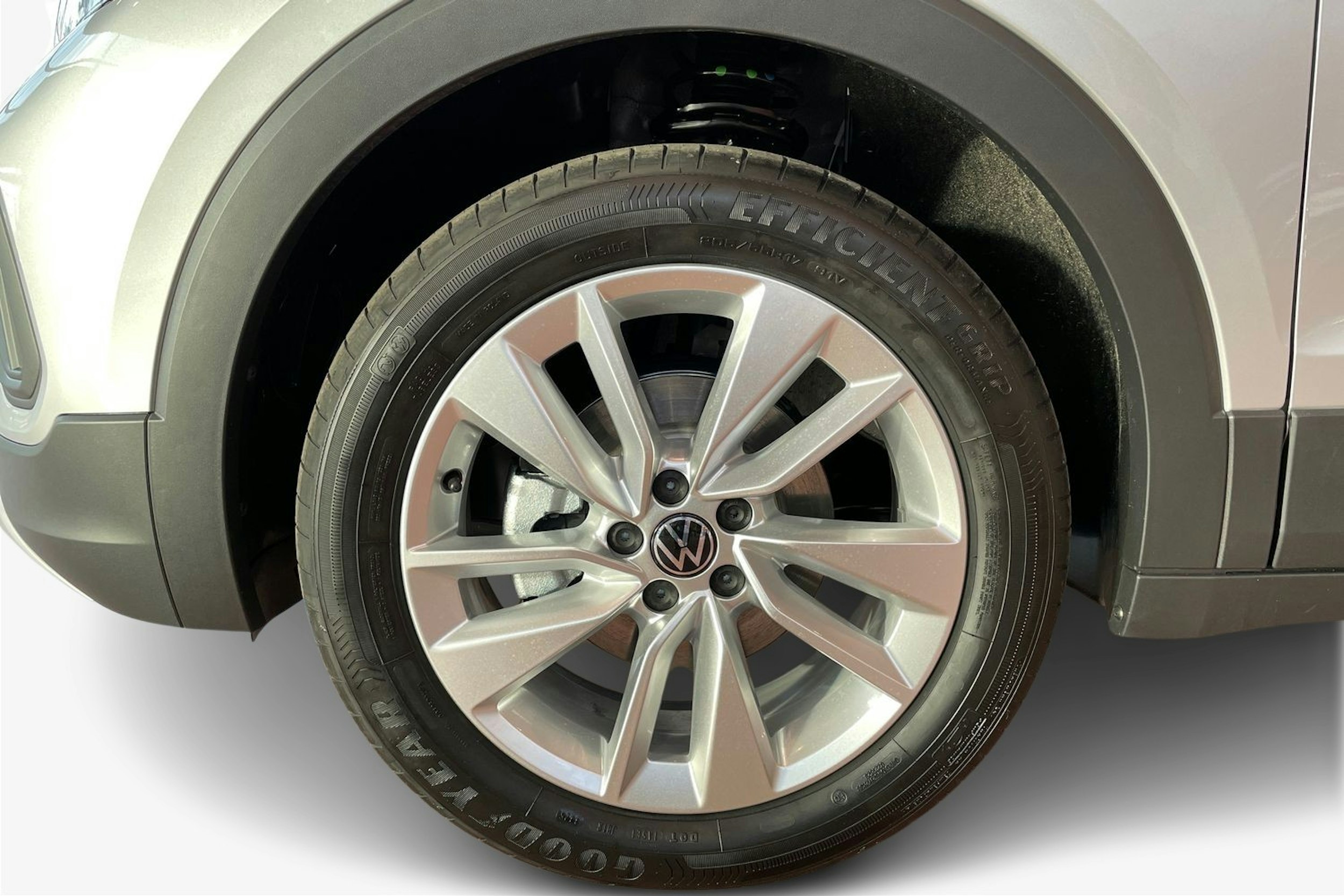 harmaa Volkswagen T-Cross 2026 kuva 9.