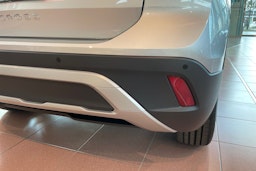 harmaa Volkswagen T-Cross 2026 kuva 17.