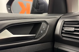 met. harmaa Volkswagen T-Cross 2026 kuva 15.