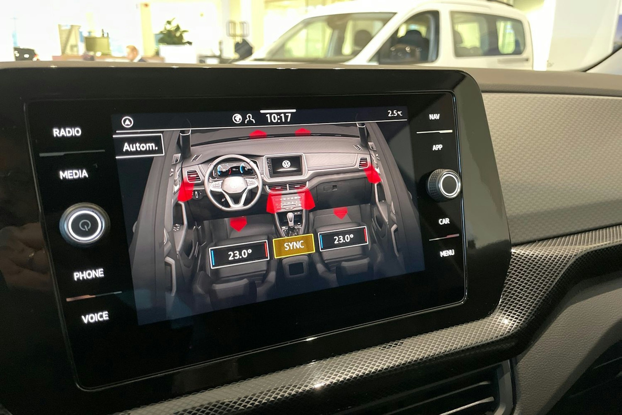 punainen Volkswagen T-Cross 2026 kuva 14.