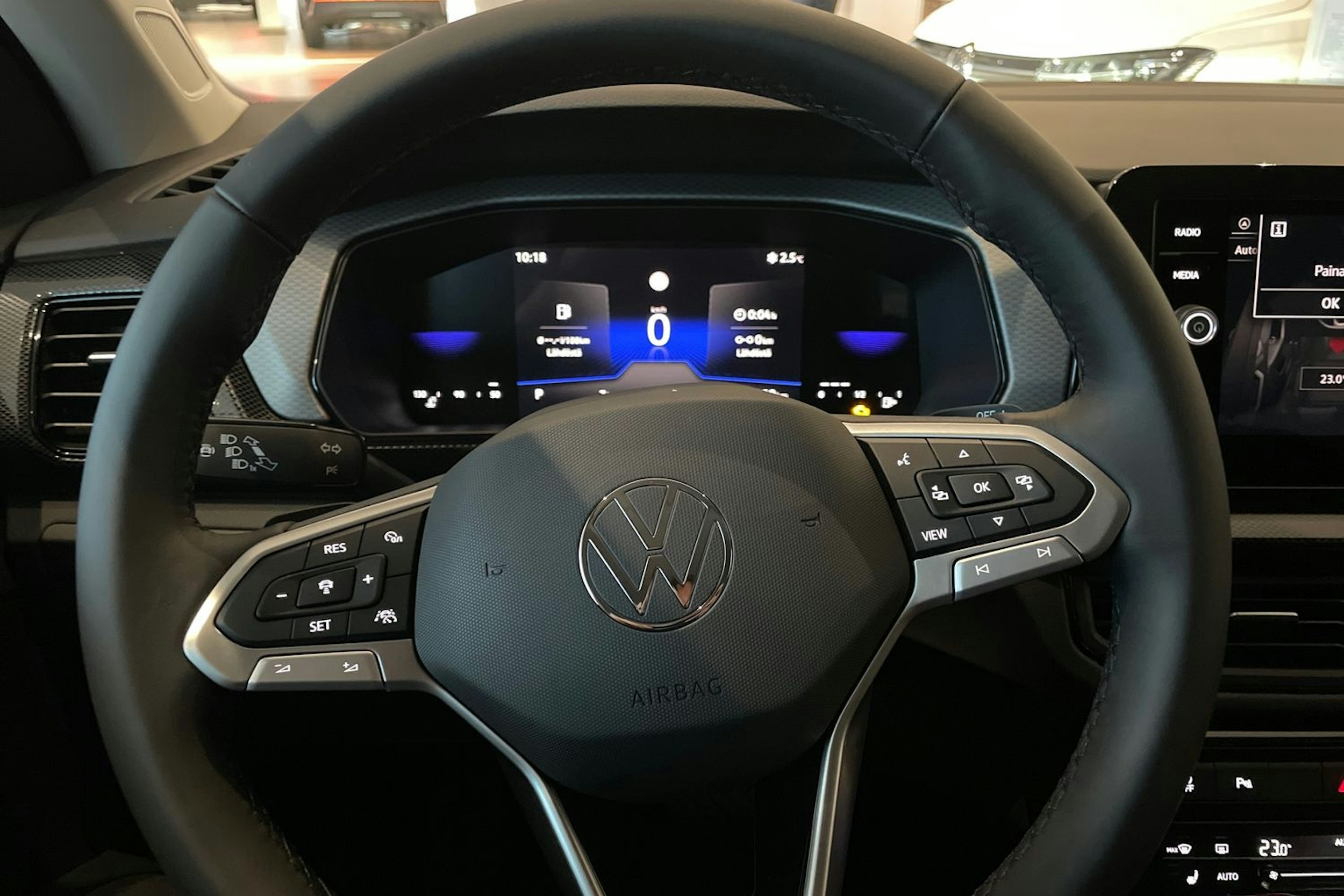 punainen Volkswagen T-Cross 2026 kuva 15.