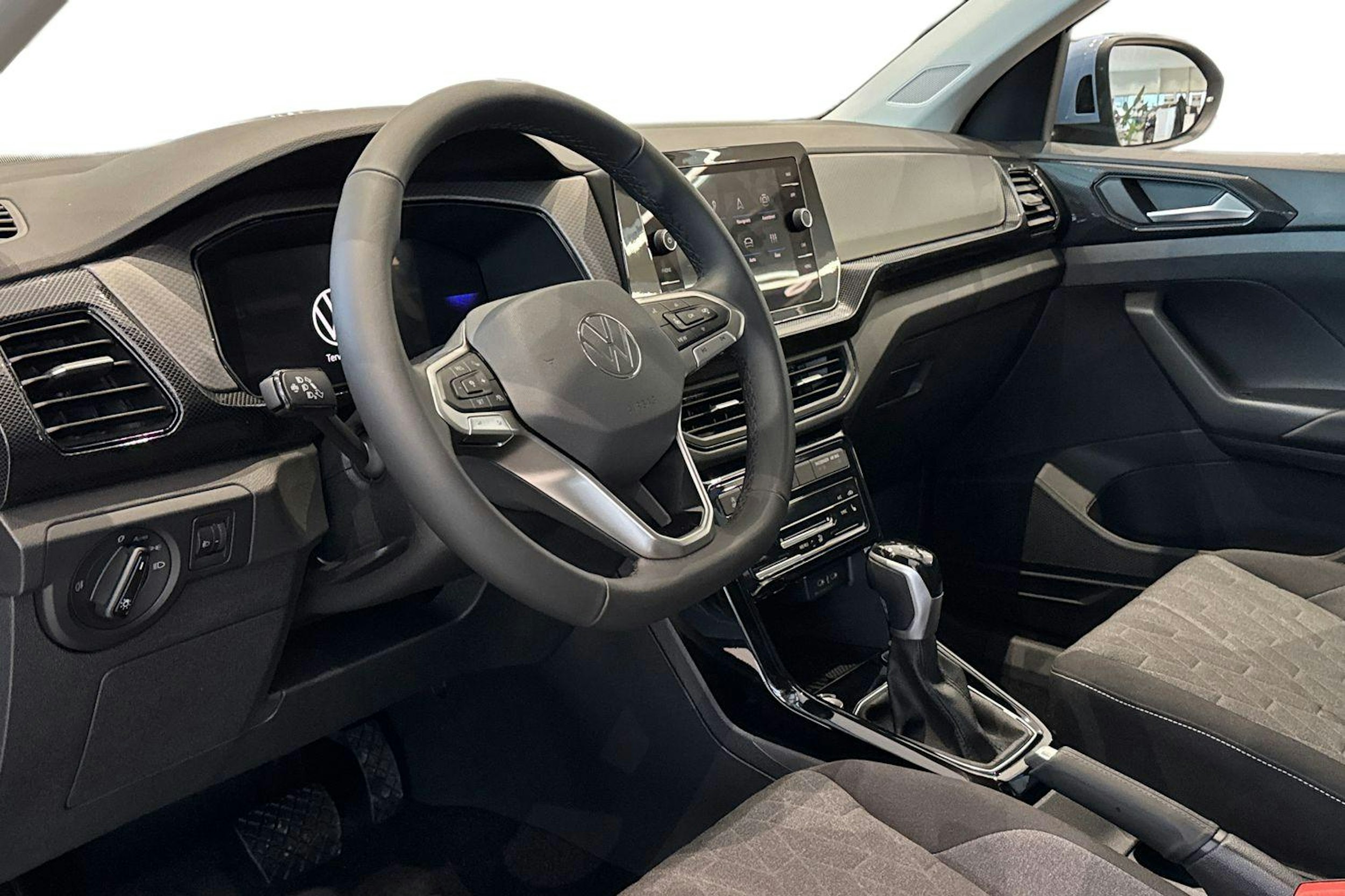 met. sininen Volkswagen T-Cross 2026 kuva 6.