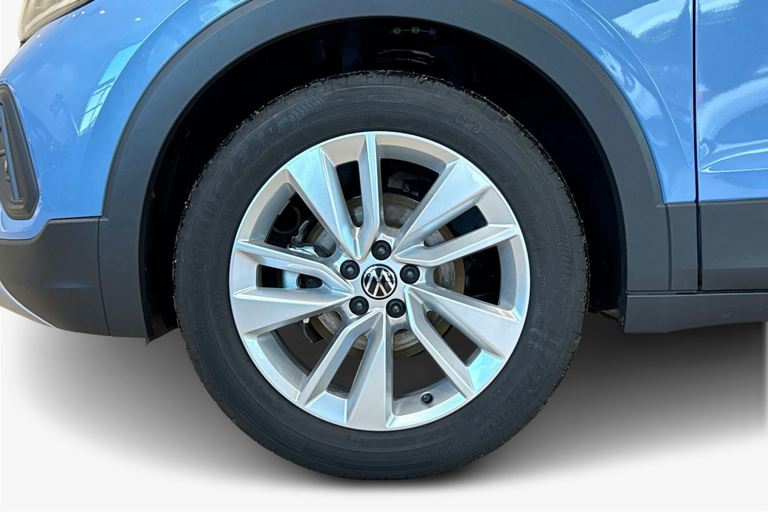 met. sininen Volkswagen T-Cross 2026 kuva 9.
