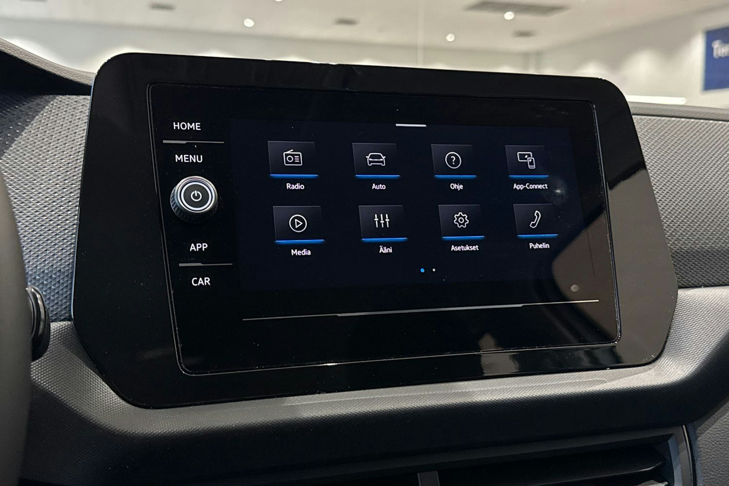 valkoinen Volkswagen T-Cross 2026 kuva 13.