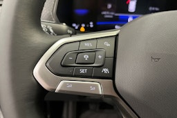 met. harmaa Volkswagen T-Cross 2026 kuva 14.