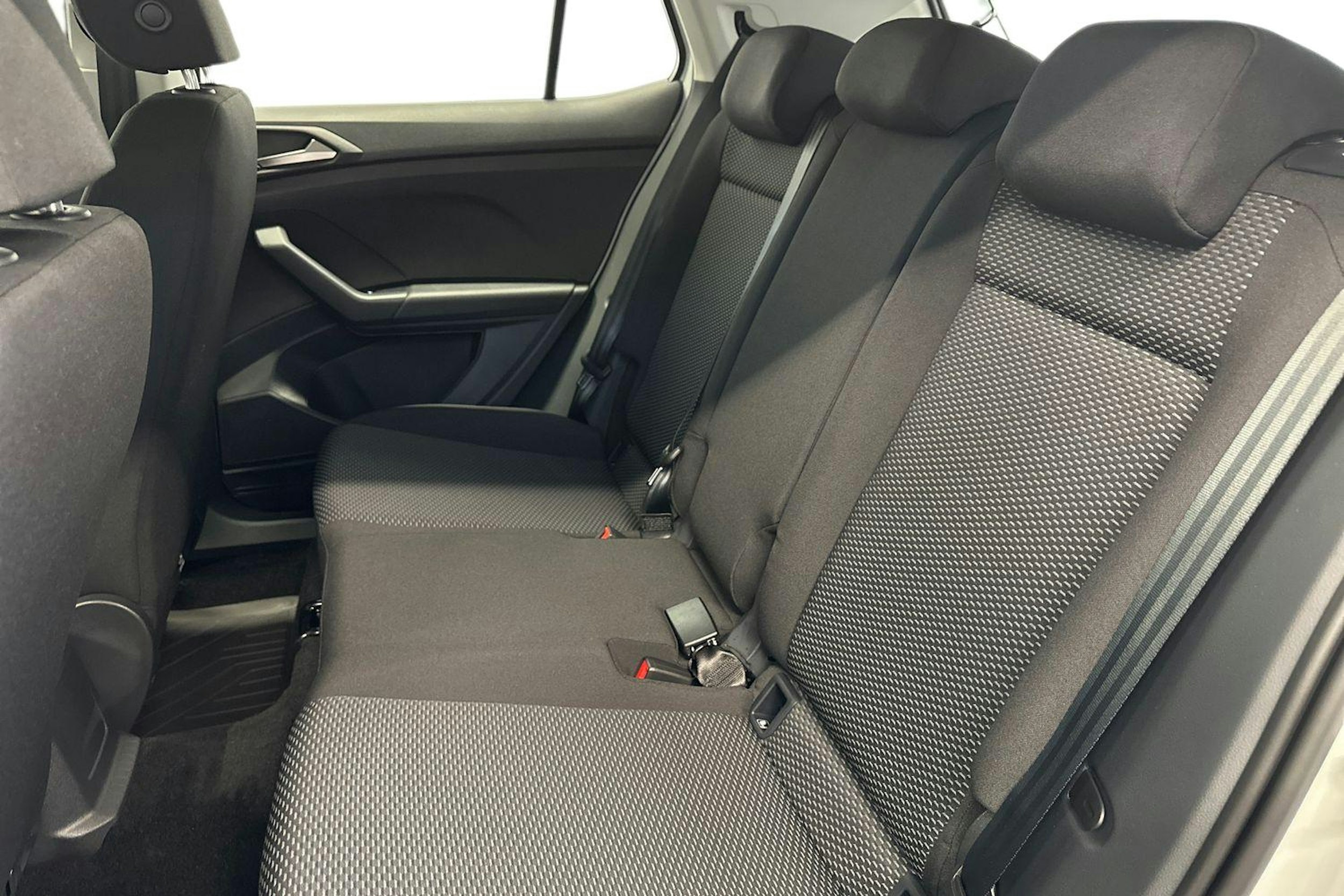 valkoinen Volkswagen T-Cross 2026 kuva 8.