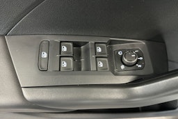 valkoinen Volkswagen T-Cross 2026 kuva 12.