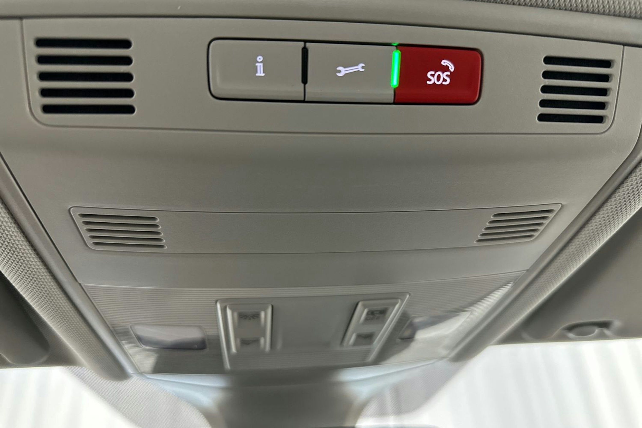 valkoinen Volkswagen T-Cross 2026 kuva 27.