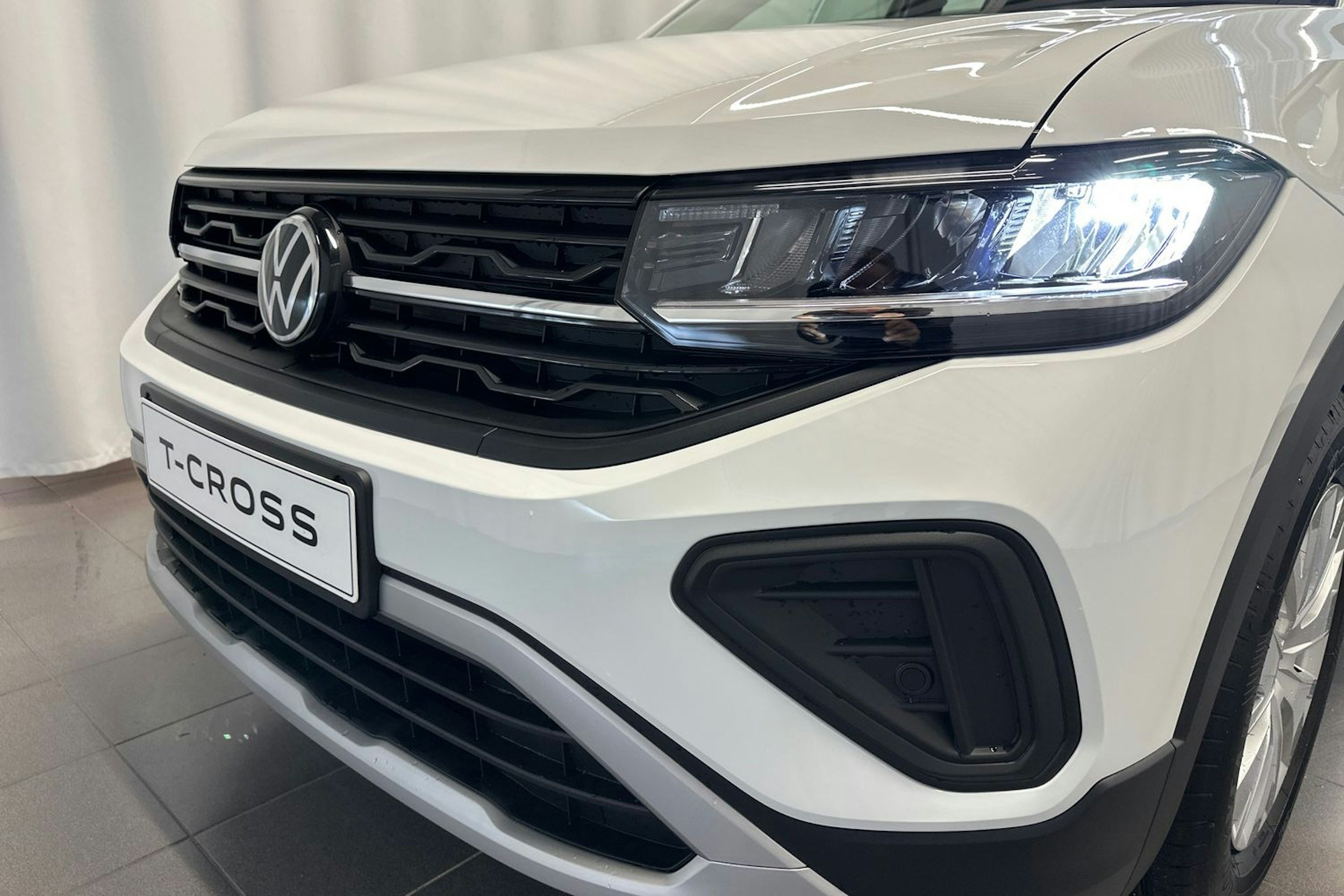 valkoinen Volkswagen T-Cross 2026 kuva 32.