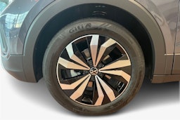 harmaa Volkswagen T-Cross 2026 kuva 9.