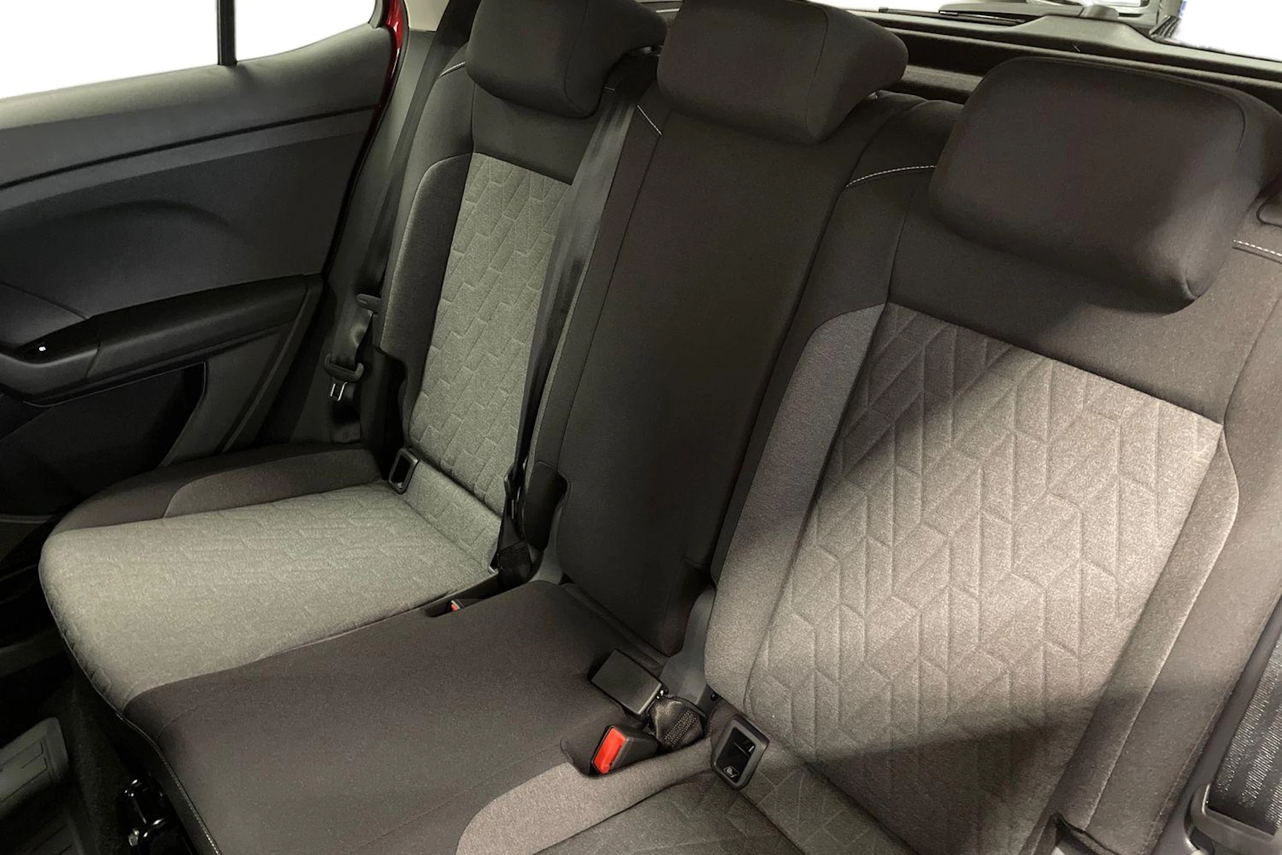 punainen Volkswagen T-Cross 2026 kuva 8.