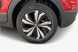 punainen Volkswagen T-Cross 2026 kuva 9.