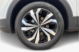 met. harmaa Volkswagen T-Cross 2026 kuva 12.