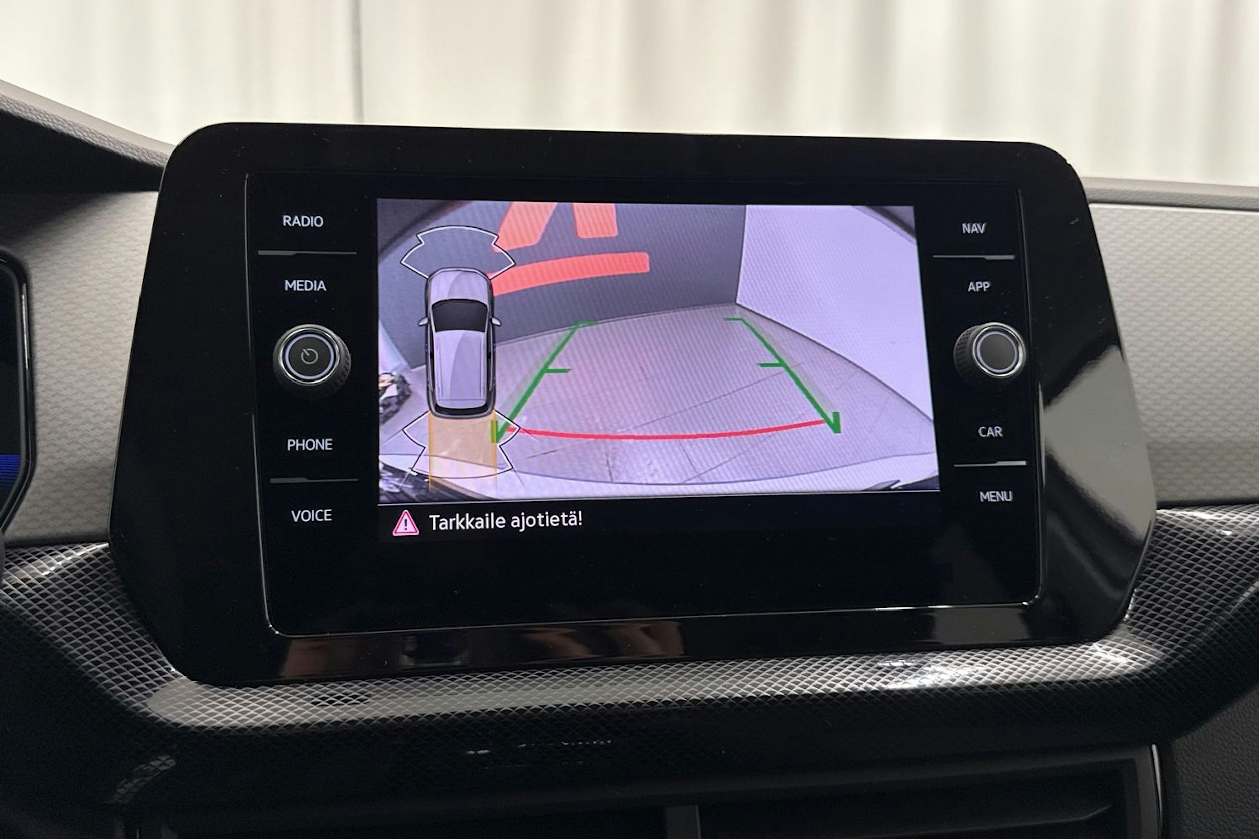 met. harmaa Volkswagen T-Cross 2026 kuva 17.