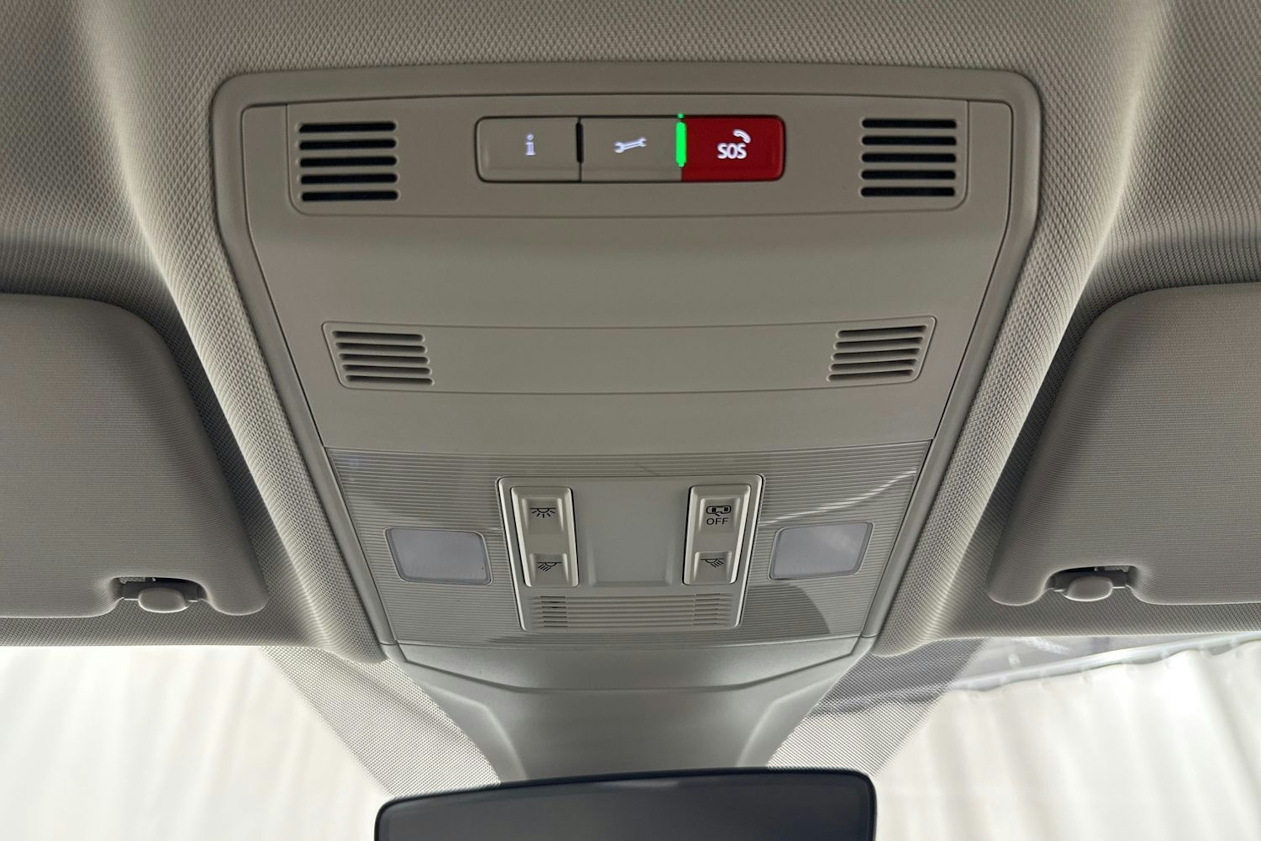 met. harmaa Volkswagen T-Cross 2026 kuva 21.