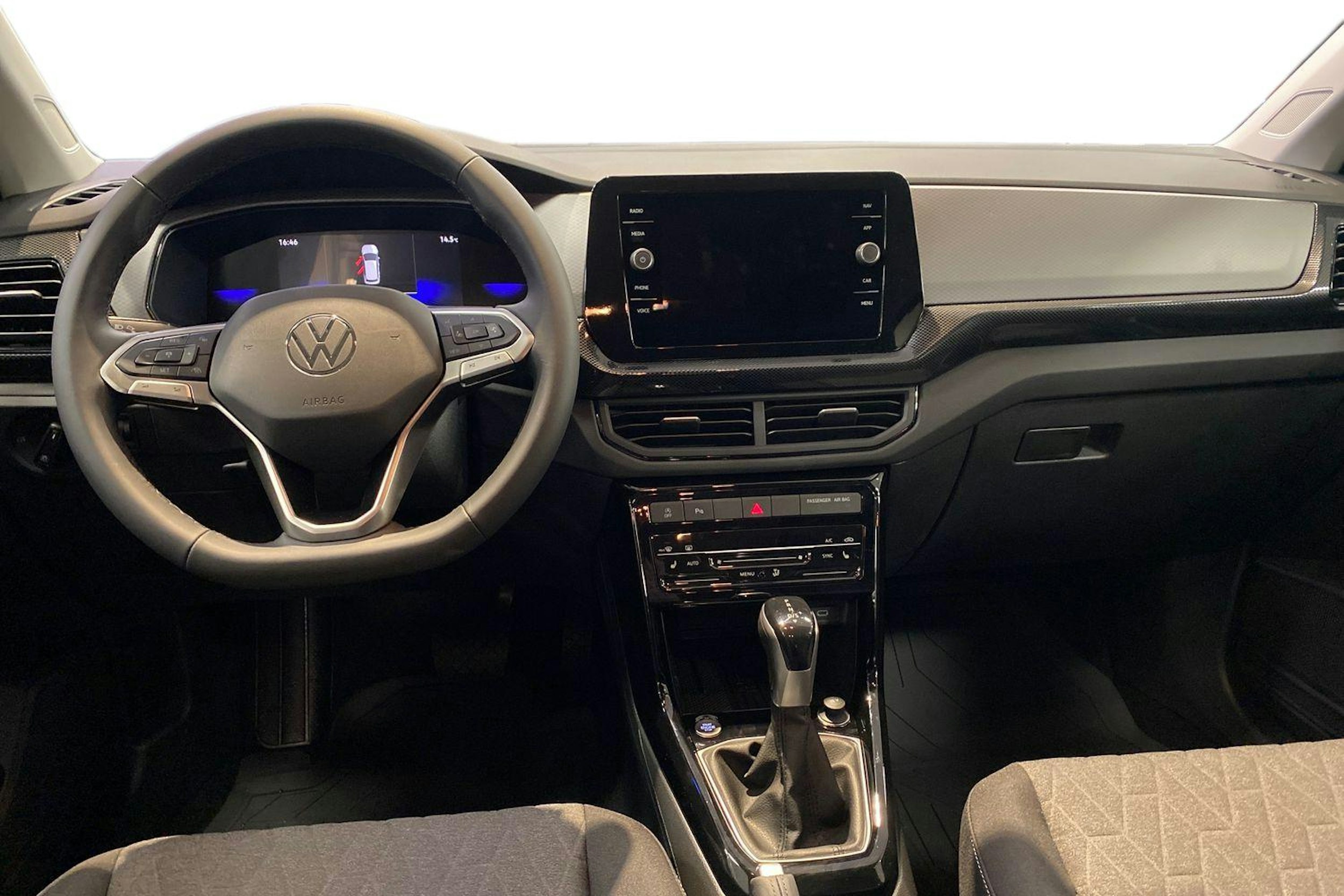 harmaa Volkswagen T-Cross 2026 kuva 7.