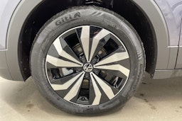 harmaa Volkswagen T-Cross 2026 kuva 10.