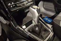 sininen Volkswagen T-Cross 2026 kuva 12.