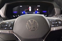 sininen Volkswagen T-Cross 2026 kuva 13.