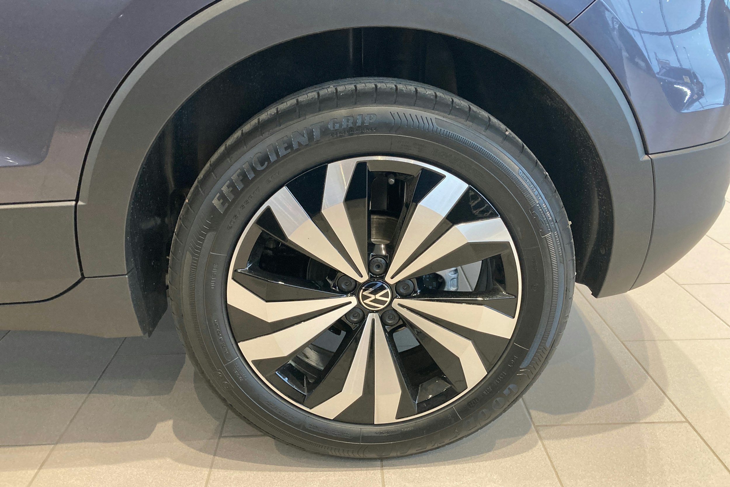 harmaa Volkswagen T-Cross 2026 kuva 10.