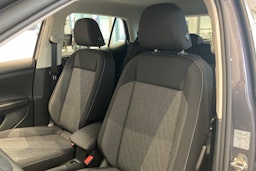 harmaa Volkswagen T-Cross 2026 kuva 11.