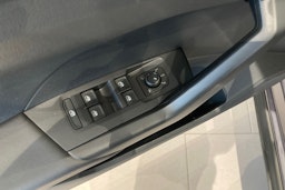 harmaa Volkswagen T-Cross 2026 kuva 12.