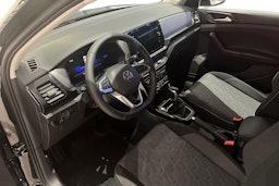 musta Volkswagen T-Cross 2026 kuva 6.