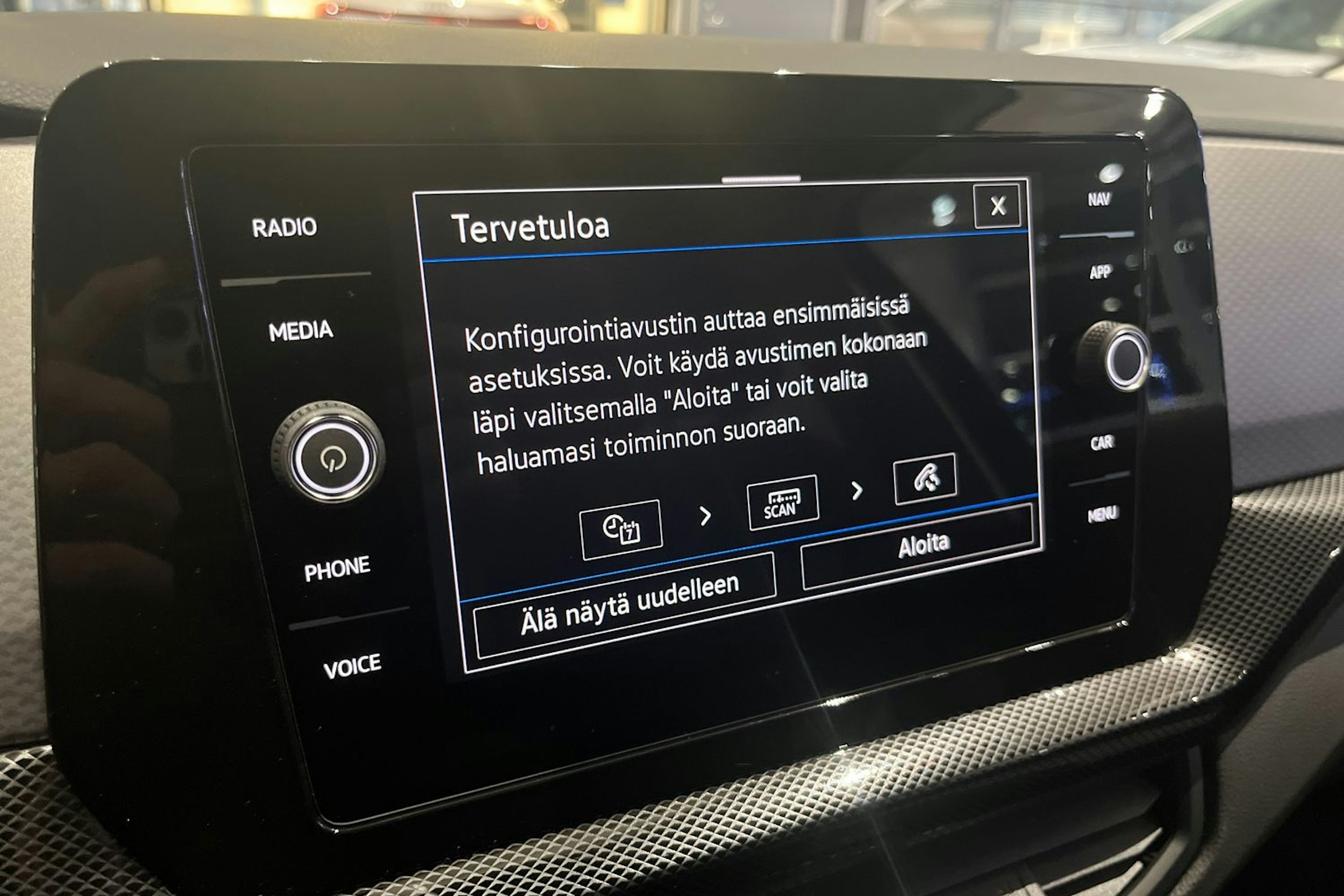 musta Volkswagen T-Cross 2026 kuva 14.