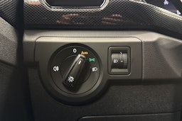 met. musta Volkswagen T-Cross 2026 kuva 16.