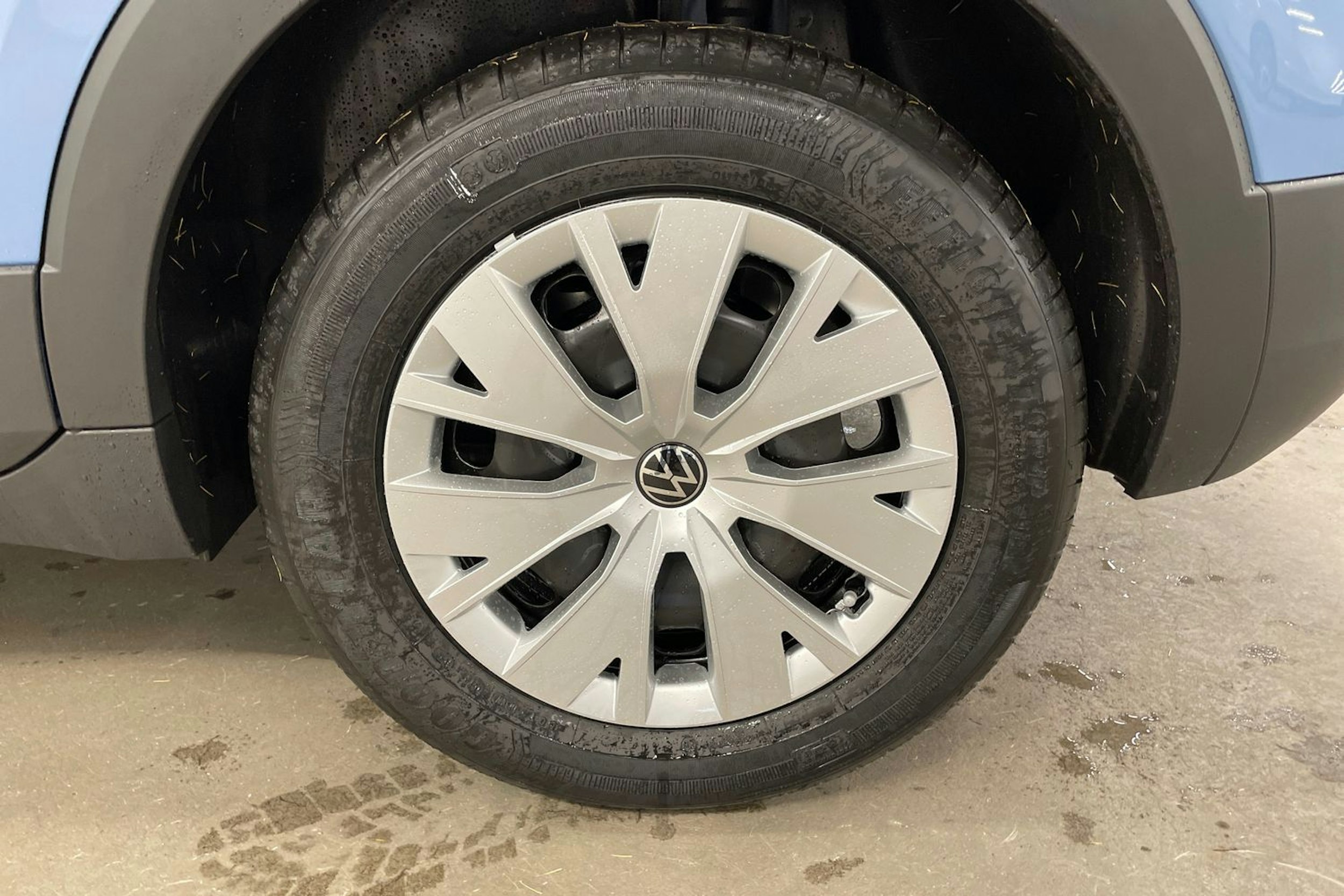 sininen Volkswagen T-Cross 2026 kuva 10.