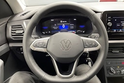 sininen Volkswagen T-Cross 2026 kuva 14.