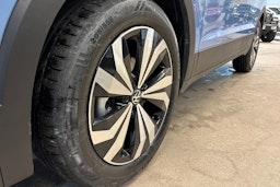 sininen Volkswagen T-Cross 2026 kuva 10.