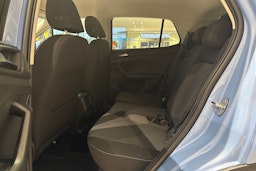 sininen Volkswagen T-Cross 2026 kuva 12.