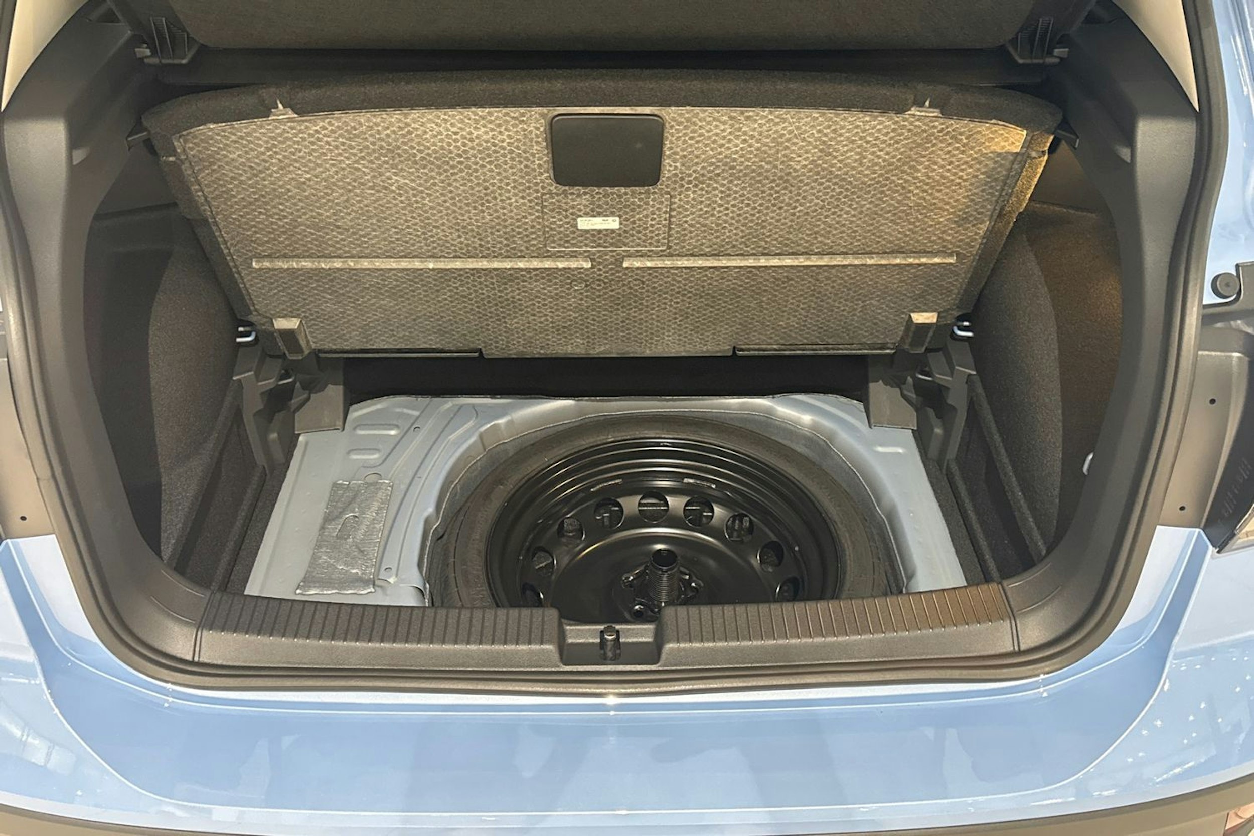 sininen Volkswagen T-Cross 2026 kuva 15.