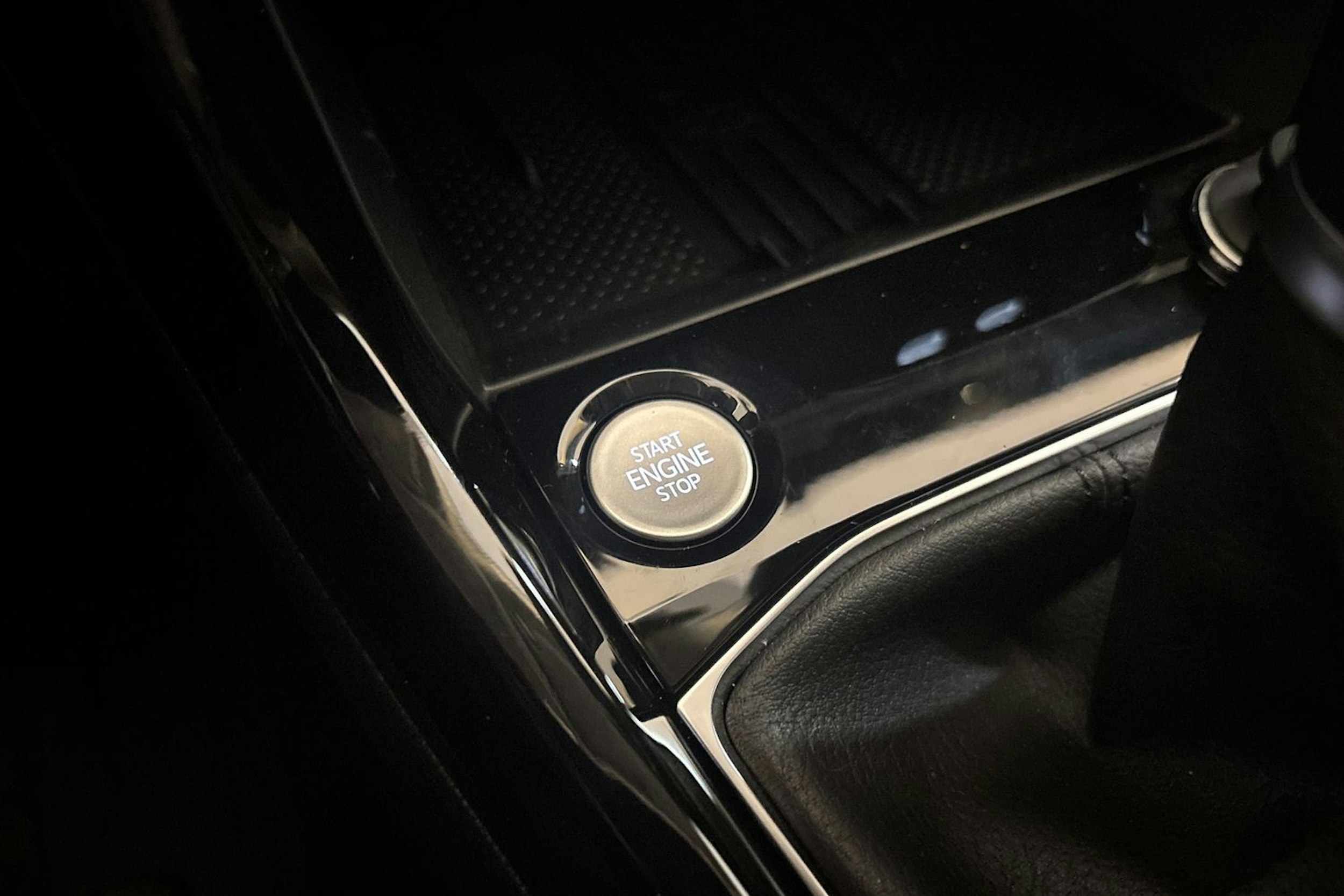 sininen Volkswagen T-Cross 2026 kuva 24.