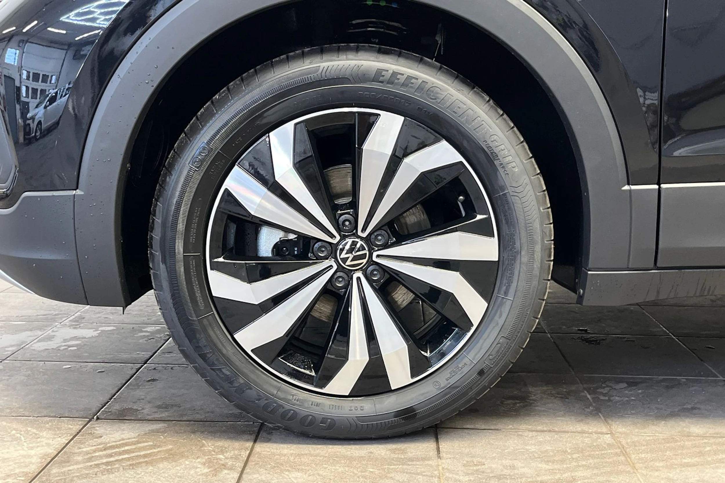 musta Volkswagen T-Cross 2026 kuva 10.