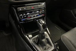 musta Volkswagen T-Cross 2026 kuva 14.