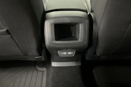 musta Volkswagen T-Cross 2026 kuva 16.