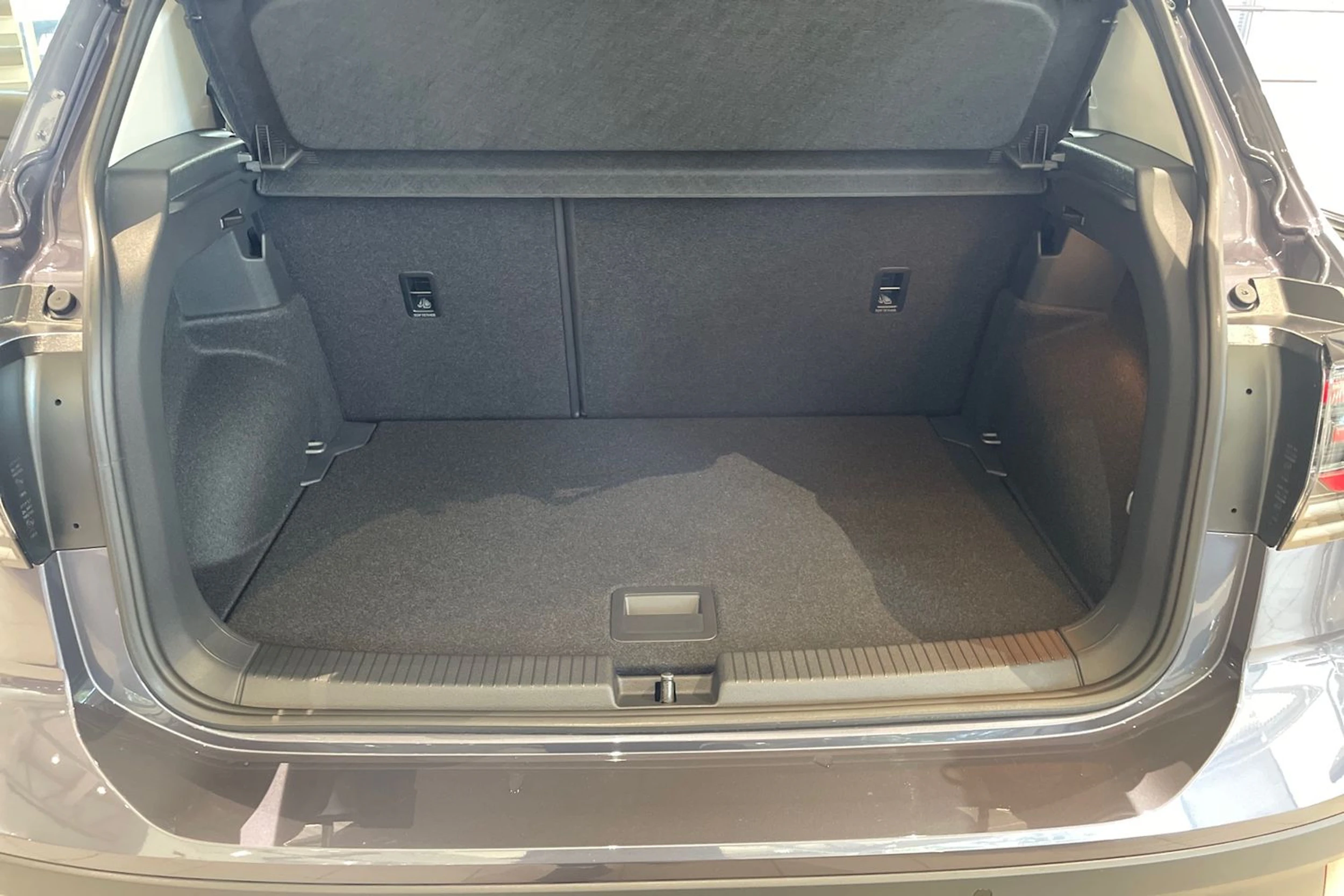harmaa Volkswagen T-Cross 2026 kuva 11.
